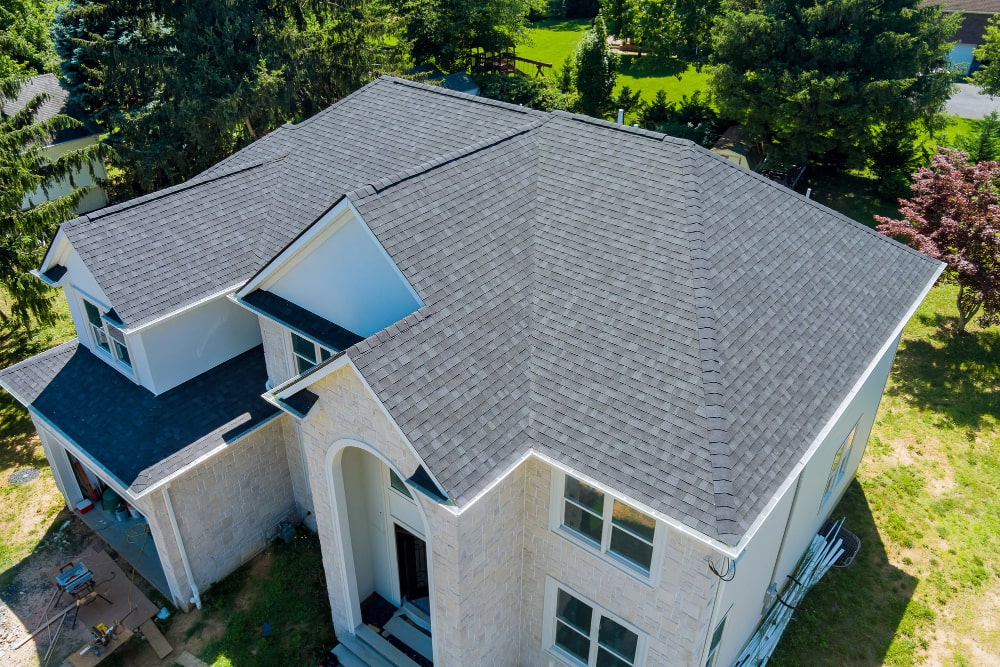Shingle roofing service