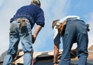 What Homeowners Should Expect During the Roof Repair Process